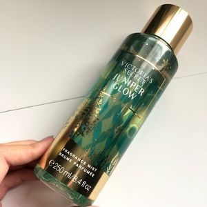 Juniper Glow fragrance mist by Victoria’s Secret